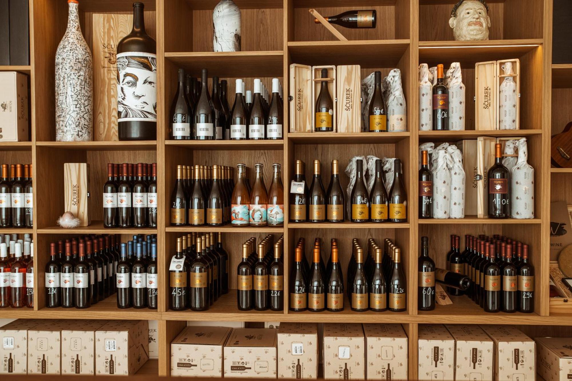 Posestvo Scurek Wine Bed & Breakfast Dobrovo Eksteriør bilde