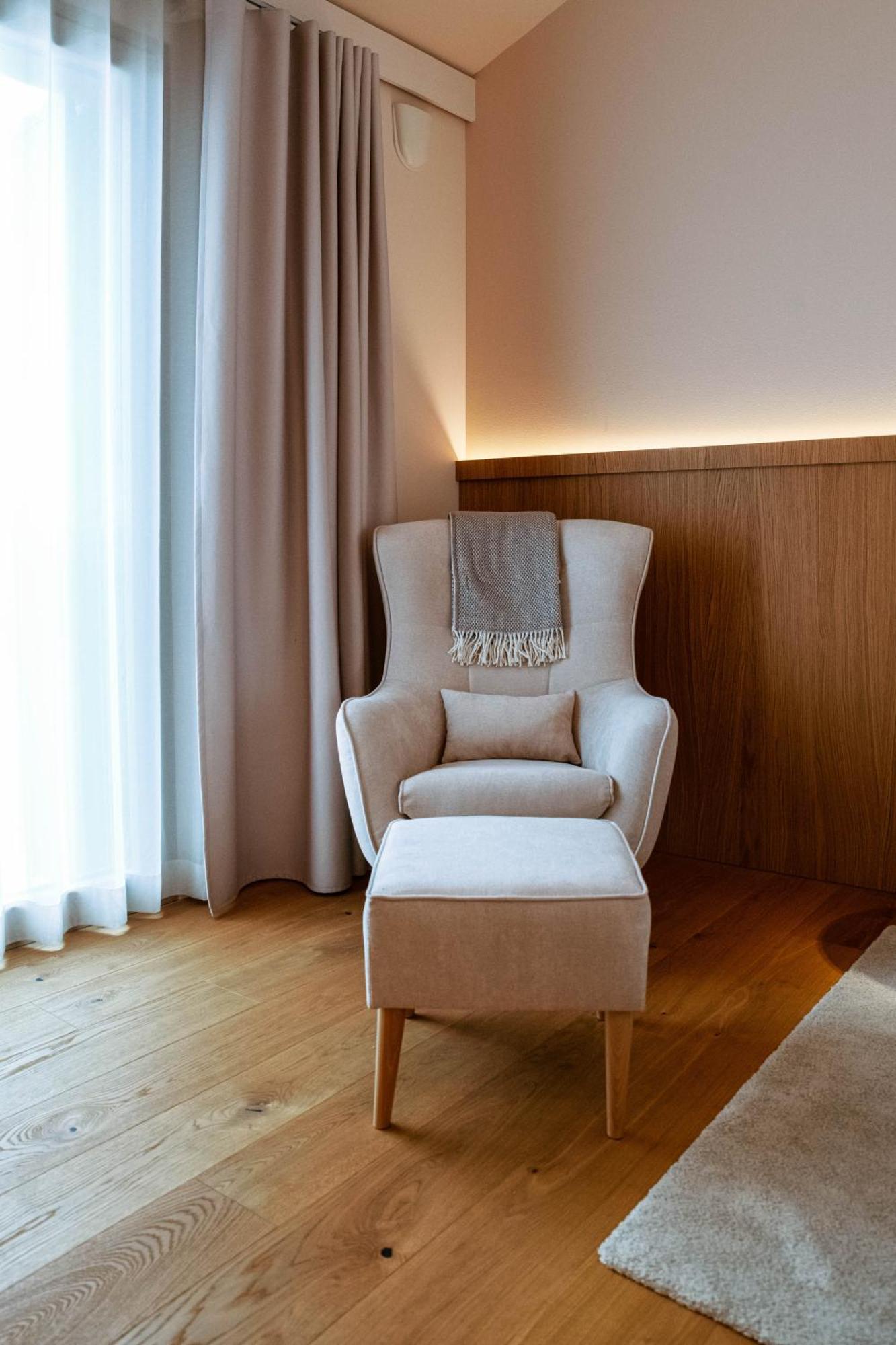 Posestvo Scurek Wine Bed & Breakfast Dobrovo Eksteriør bilde